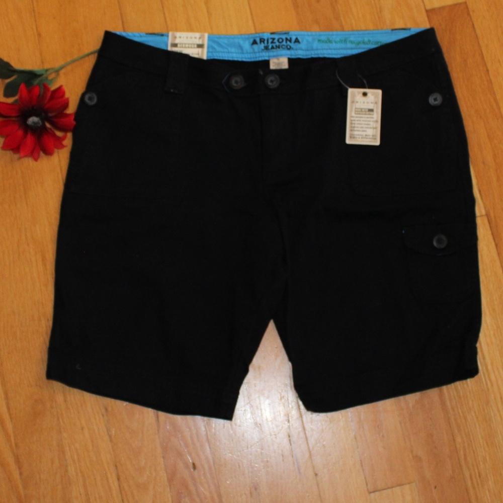 Arizona Jean Co Black Bermuda Shorts NWT Jr 15